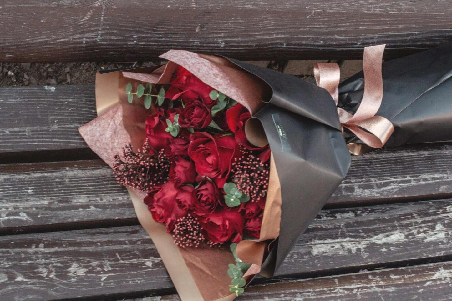 Buchet Desiree Red - Desiree FlowerShop