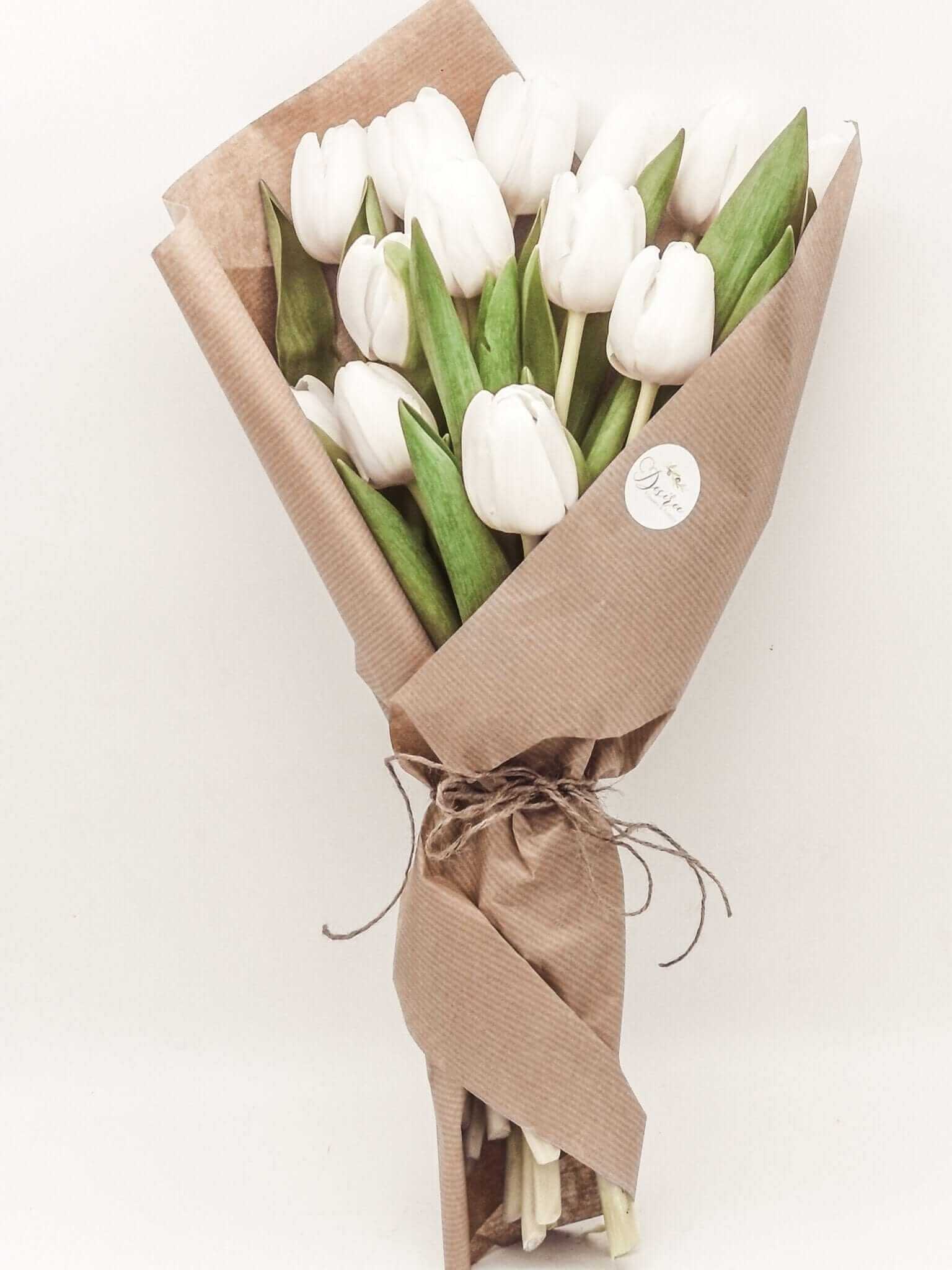 Buchet lalele Simplicity - Desiree FlowerShop